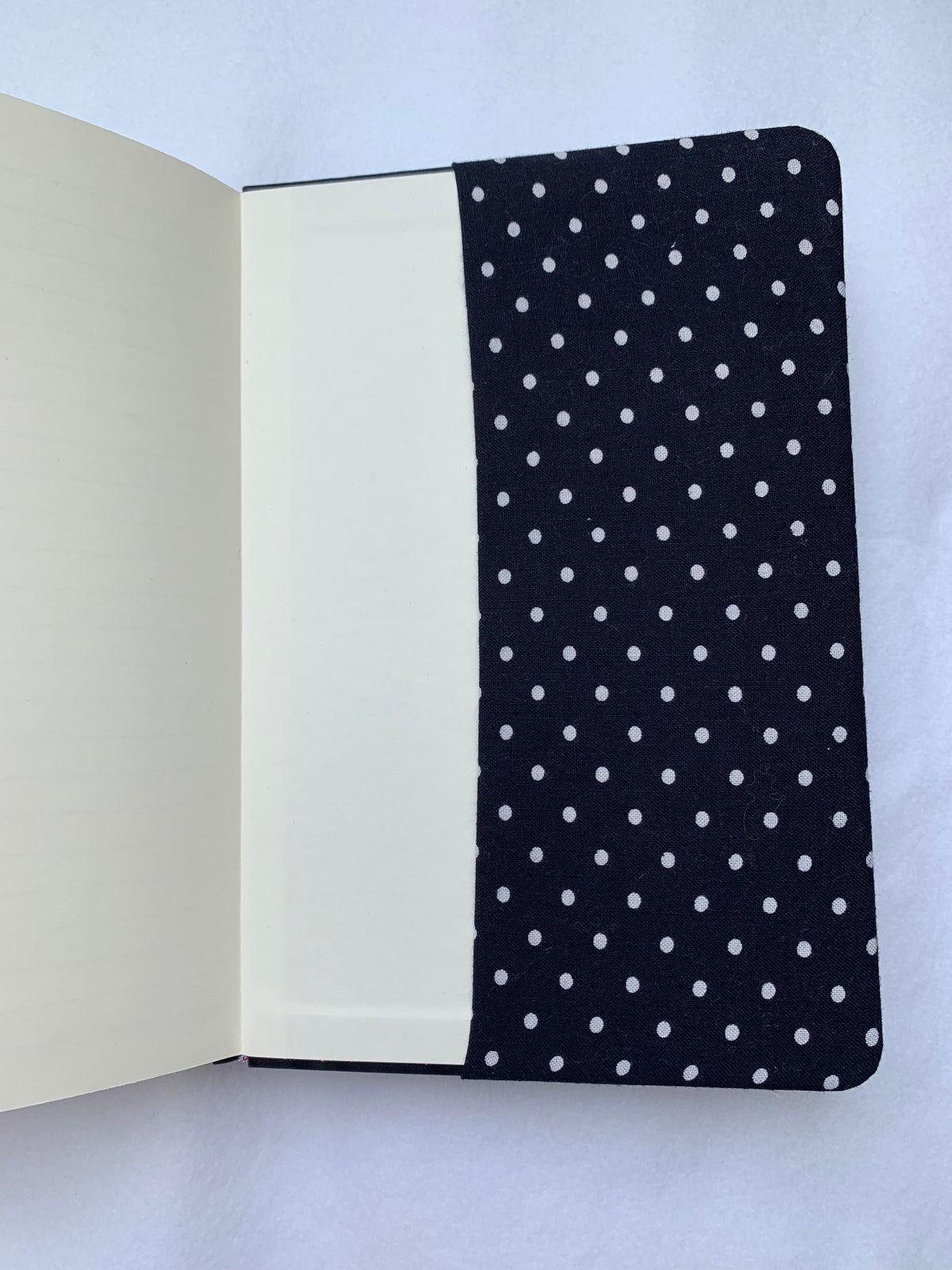 Carnet brodé Camélia